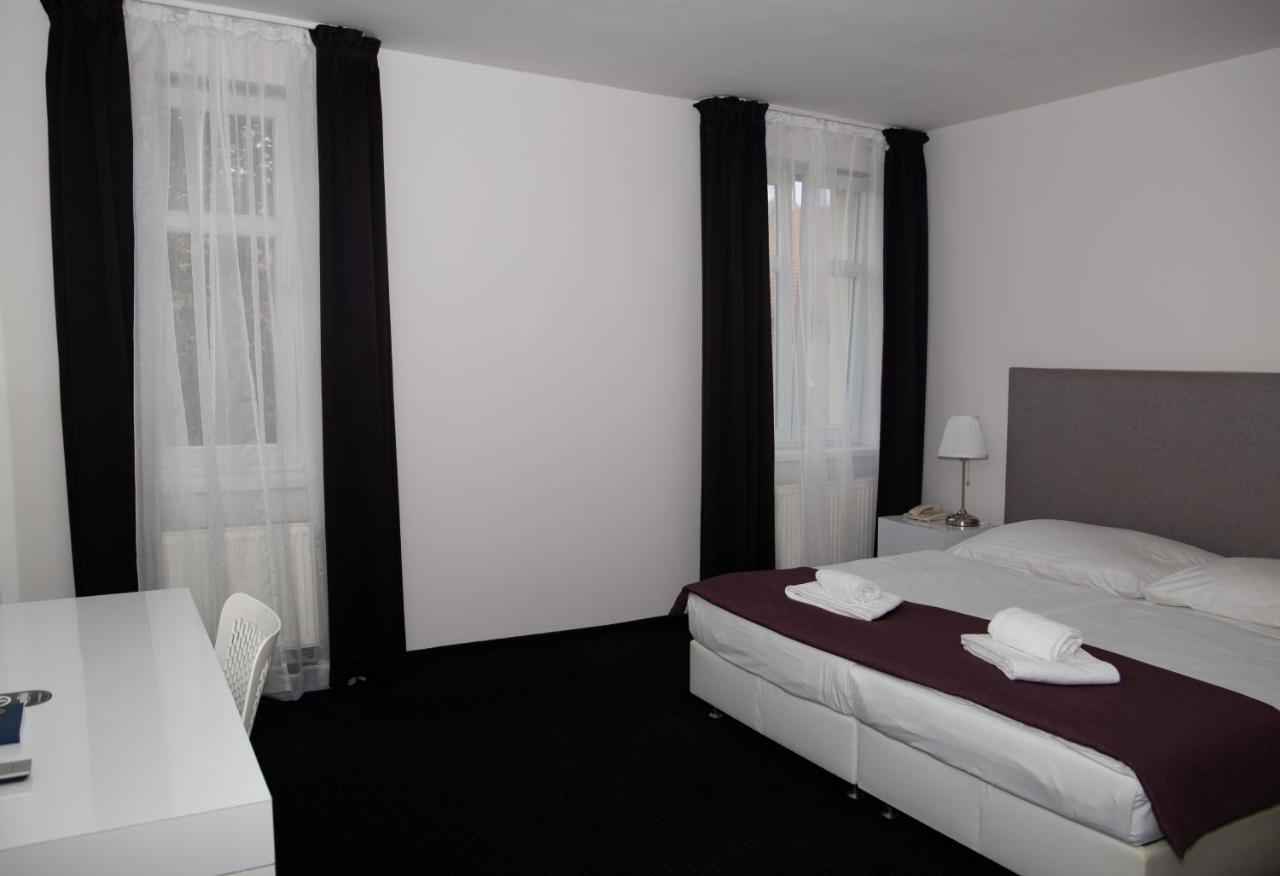 My Hotel Apollon Praga Zewnętrze zdjęcie